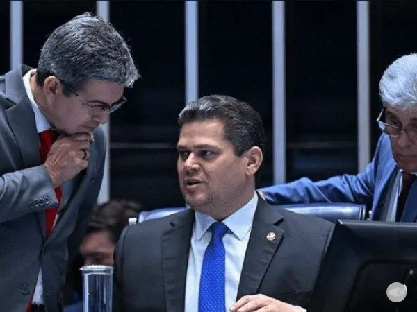 Senado começa debate sobre PEC que extingue a escala 6x1